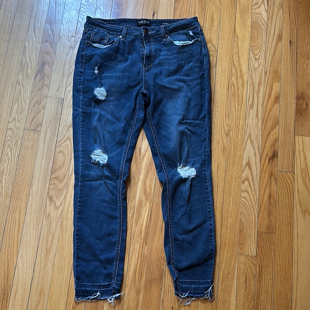 Kenneth Cole Jess Skinny Women's Distressed Blue Jeans